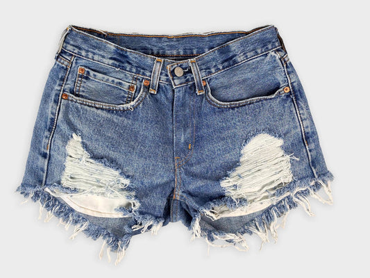 Vintage Fray Low-Rise Denim Shorts 🤍